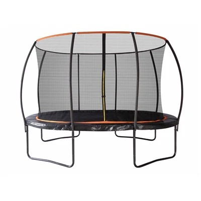 Ovalni trampolin sa kućištem